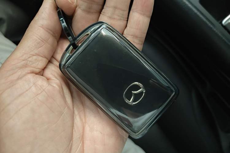 Used Mazda CX-5 2024 2.0L Automatic Two-Wheel Drive Comfort Version Vehicle Key