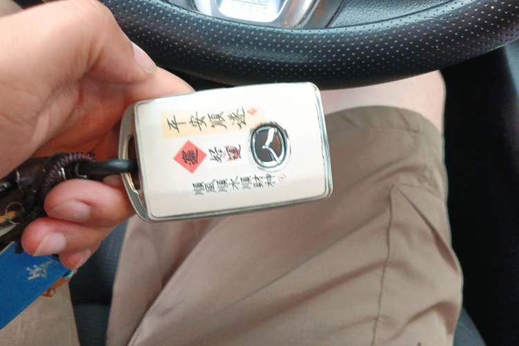 Used Mazda CX-5 2024 2.0L Automatic Two-Wheel Drive Comfort Version Vehicle Key