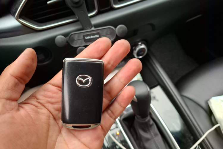 Used Mazda CX-5 2024 2.0L Automatic Two-Wheel Drive Comfort Version Vehicle Key