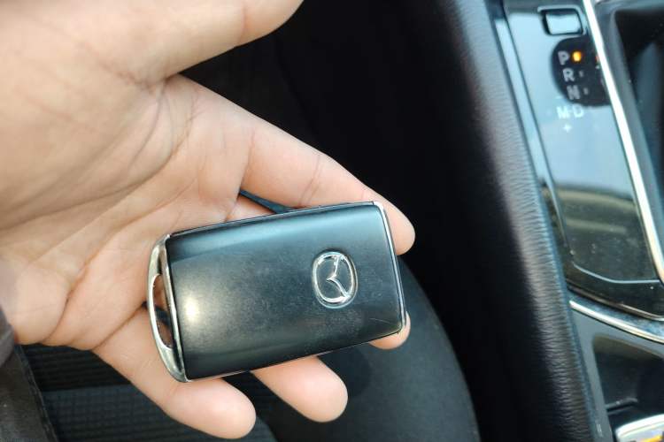 Used Mazda CX-5 2024 2.0L Automatic Two-Wheel Drive Comfort Version Vehicle Key