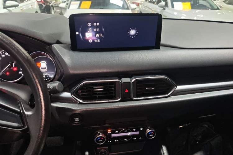Used Mazda CX-5 2024 2.0L Automatic Two-Wheel Drive Comfort Version Audio And AC Panel