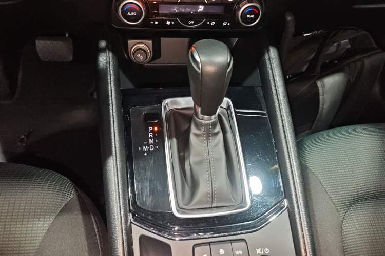 Used Mazda CX-5 2024 2.0L Automatic Two-Wheel Drive Comfort Version Gear Lever