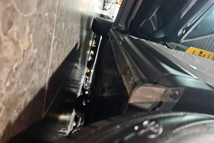 Used Mazda CX-5 2024 2.0L Automatic Two-Wheel Drive Comfort Version Left Side Sill