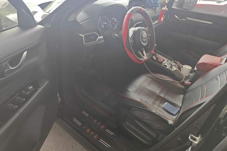 Used Mazda CX-5 2025 2.0L Automatic Two-Wheel Drive ZhiShang Pro Driver Seat