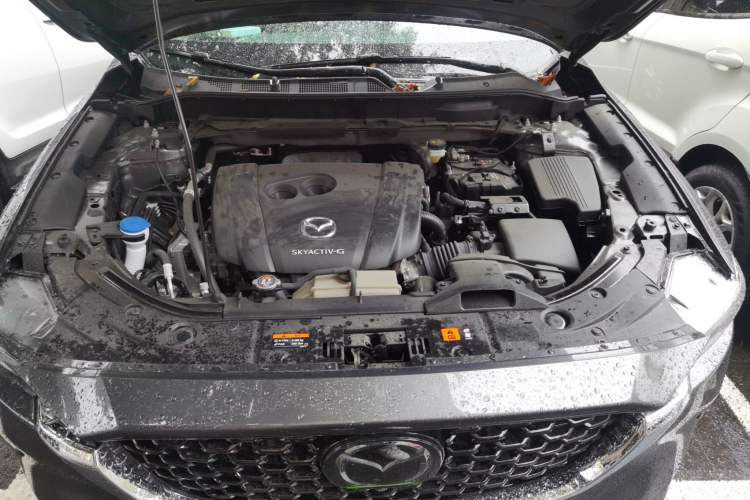 Used Mazda CX-5 2025 2.0L Automatic Two-Wheel Drive ZhiShang Pro Engine Bay