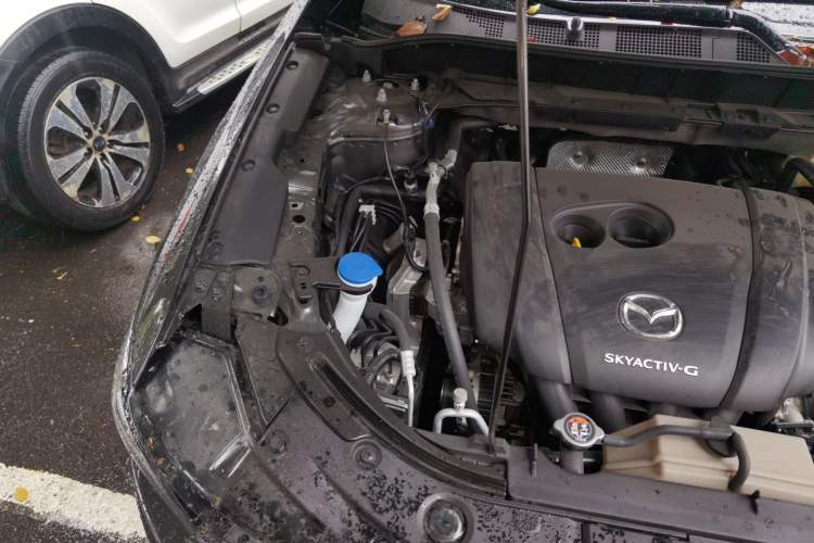 Used Mazda CX-5 2025 2.0L Automatic Two-Wheel Drive ZhiShang Pro Engine Bay Right