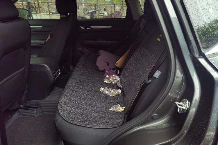 Used Mazda CX-5 2025 2.0L Automatic Two-Wheel Drive ZhiShang Pro Left Rear Seat