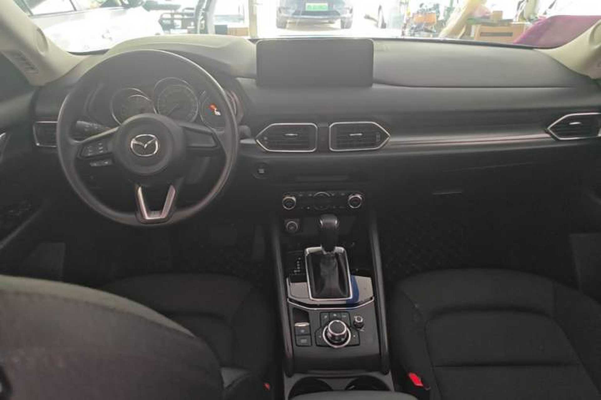 Used Mazda CX-5 2025 2.0L Automatic Two-Wheel Drive Comfort Version Center Console