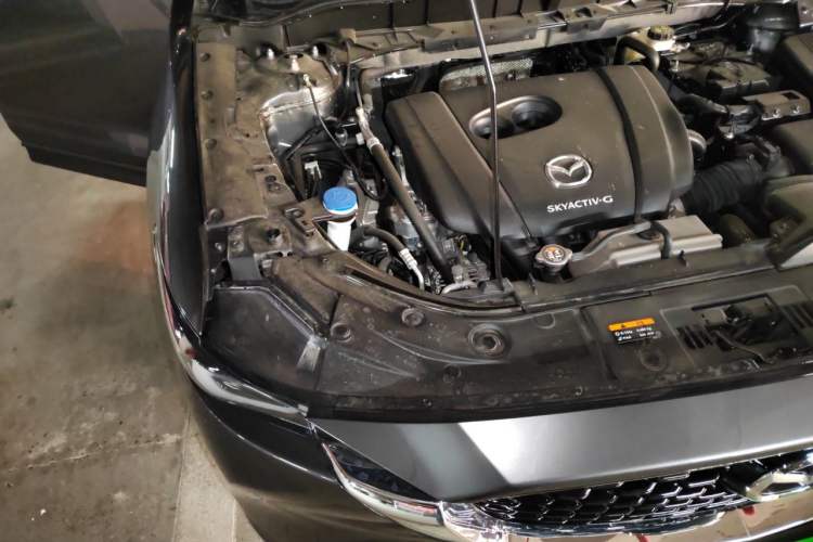Used Mazda CX-5 2025 2.0L Automatic Two-Wheel Drive Comfort Version Engine Bay Right