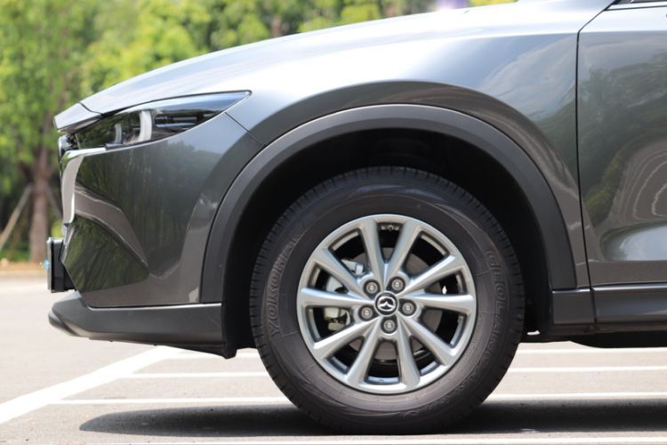 Used Mazda CX-5 2025 2.0L Automatic Two-Wheel Drive Comfort Version Exterior 4