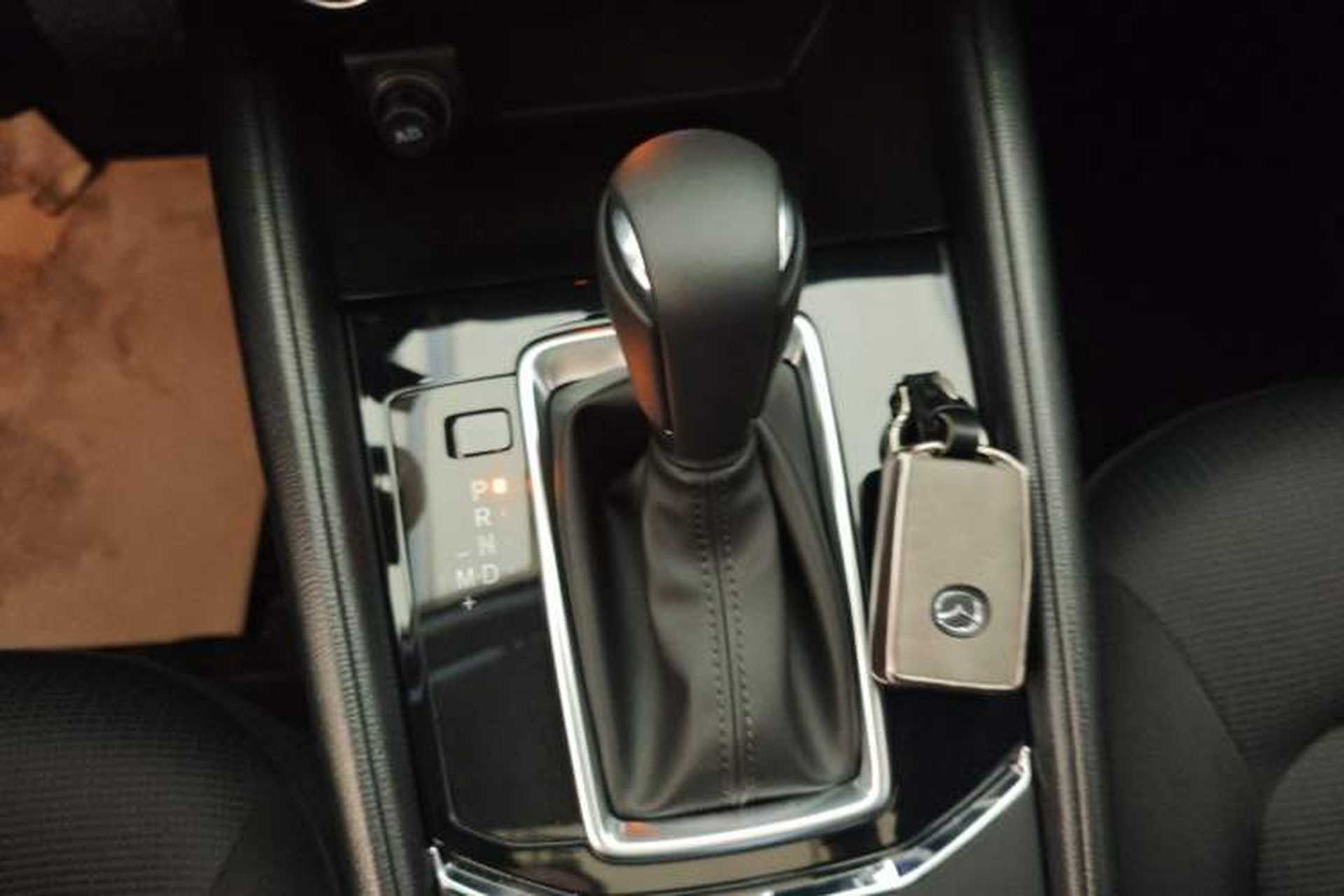 Used Mazda CX-5 2025 2.0L Automatic Two-Wheel Drive Smart Edition Gear Lever