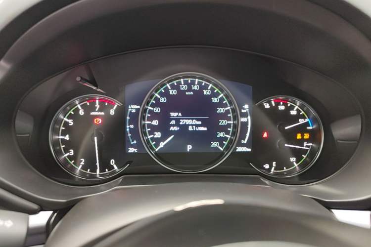 Used Mazda CX-5 2025 2.0L Automatic Two-Wheel Drive ZhiShang Pro Instrument Cluster