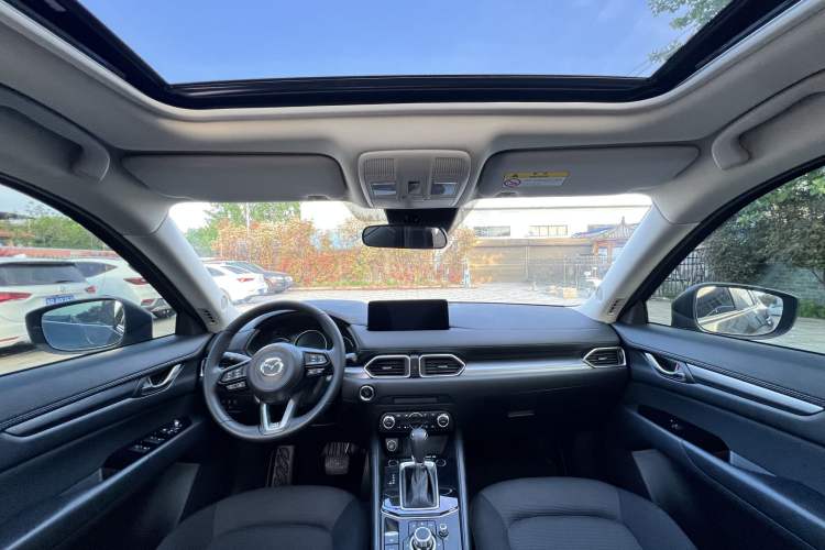 Used Mazda CX-5 2025 2.0L Automatic Two-Wheel Drive ZhiShang Pro Interior 1