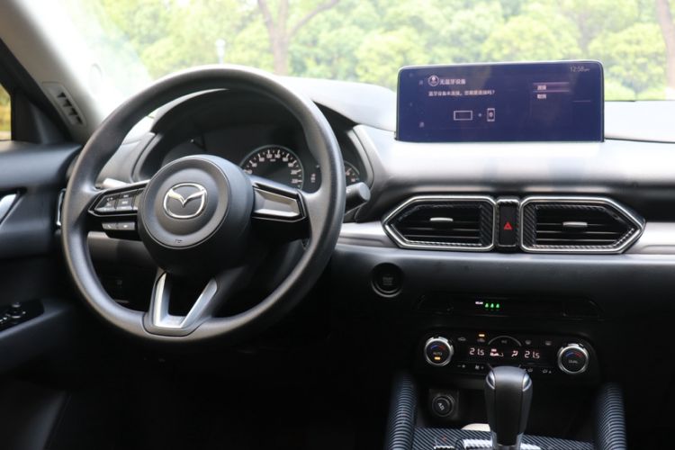 Used Mazda CX-5 2025 2.0L Automatic Two-Wheel Drive Comfort Version Interior 2