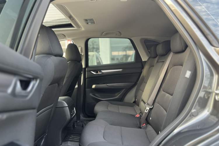 Used Mazda CX-5 2025 2.0L Automatic Two-Wheel Drive ZhiShang Pro Interior 3