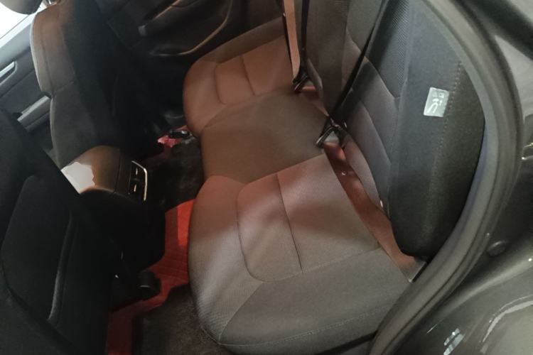 Used Mazda CX-5 2025 2.0L Automatic Two-Wheel Drive Comfort Version Left Rear Seat