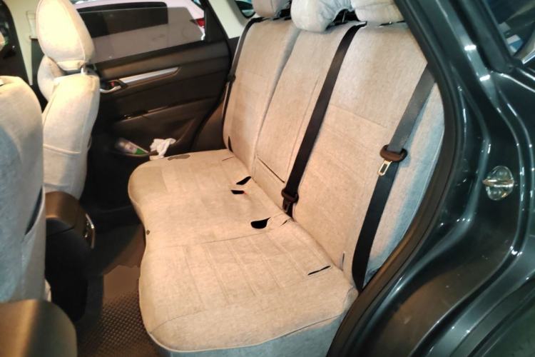 Used Mazda CX-5 2025 2.0L Automatic Two-Wheel Drive Comfort Version Left Rear Seat