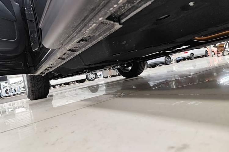 Used Mazda CX-5 2025 2.0L Automatic Two-Wheel Drive ZhiShang Pro Left Side Sill
