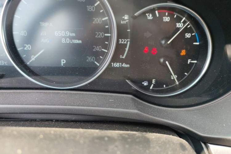 Used Mazda CX-5 2025 2.0L Automatic Two-Wheel Drive ZhiShang Pro Odometer Close Up