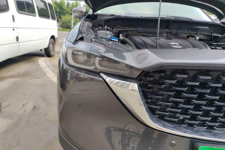 Used Mazda CX-5 2025 2.0L Automatic Two-Wheel Drive ZhiShang Pro Right Front Headlight