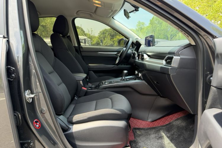Used Mazda CX-5 2025 2.0L Automatic Two-Wheel Drive Comfort Version Right Front Seat