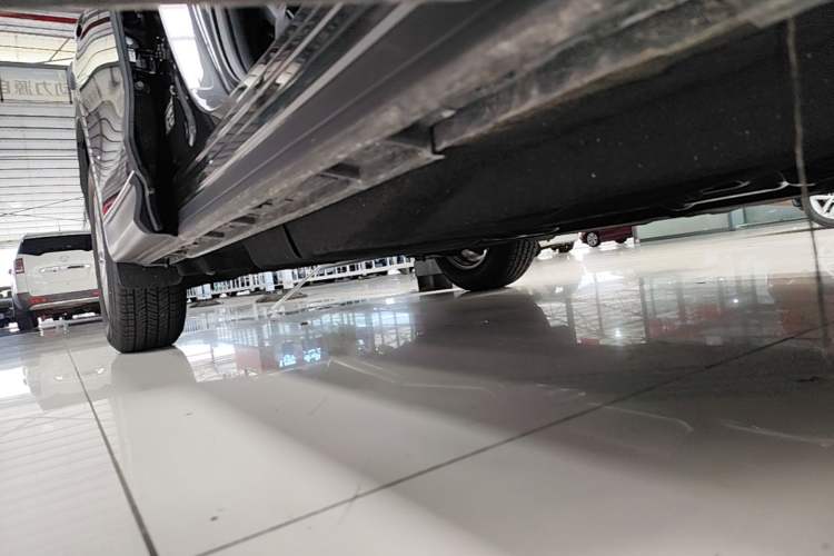 Used Mazda CX-5 2025 2.0L Automatic Two-Wheel Drive ZhiShang Pro Right Side Sill