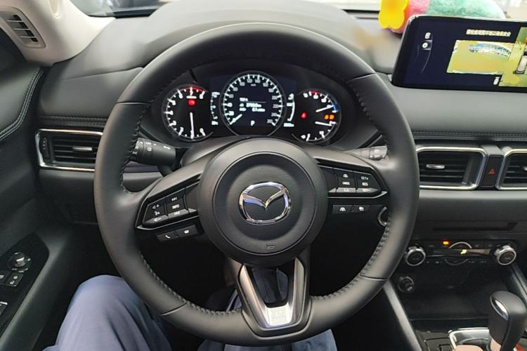 Used Mazda CX-5 2025 2.0L Automatic Two-Wheel Drive ZhiShang Pro Steering Wheel