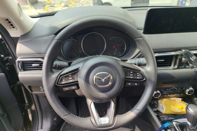 Used Mazda CX-5 2025 2.0L Automatic Two-Wheel Drive ZhiShang Pro Steering Wheel