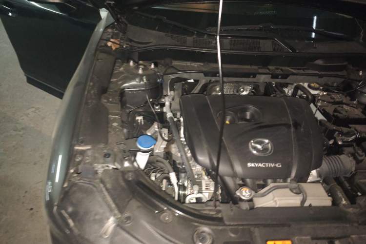 Used Mazda CX-5 2025 2.0L Automatic Two-Wheel Drive ZhiShang Pro Engine Bay Right