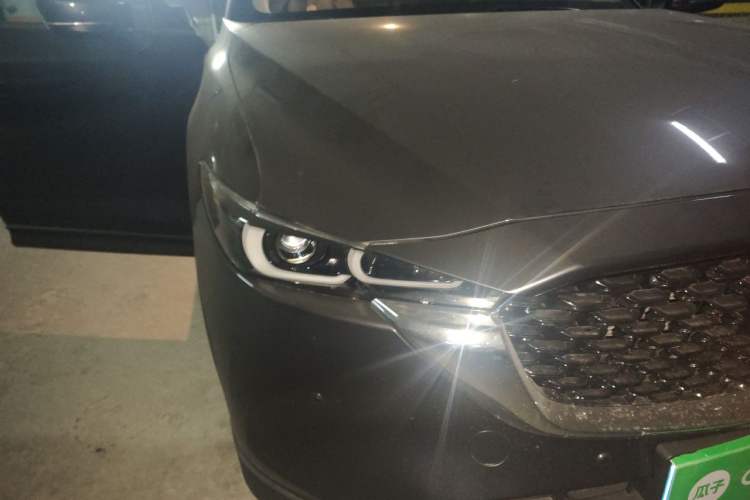 Used Mazda CX-5 2025 2.0L Automatic Two-Wheel Drive ZhiShang Pro Right Front Headlight