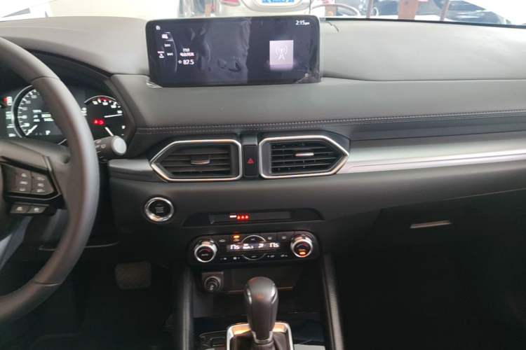 Used Mazda CX-5 2025 2.0L Automatic Two-Wheel Drive ZhiShang Pro Audio And AC Panel