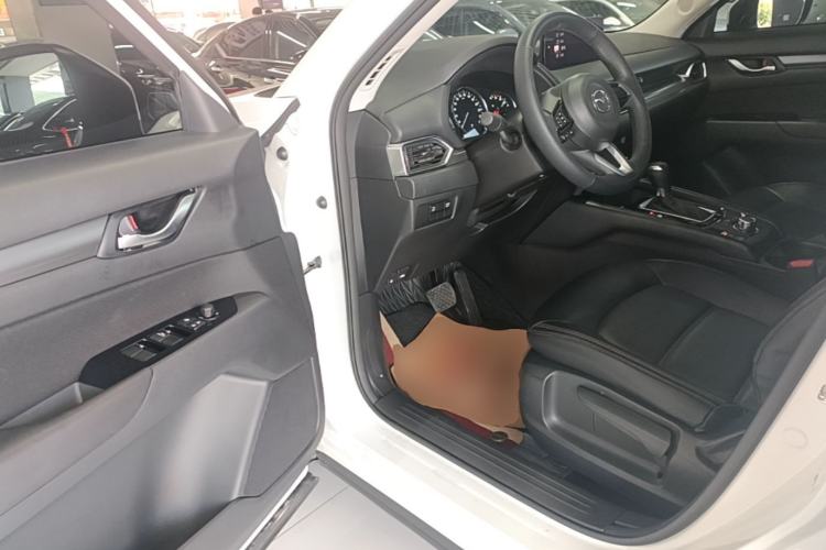 Used Mazda CX-5 2025 2.0L Automatic Two-Wheel Drive Comfort Version Driver Seat