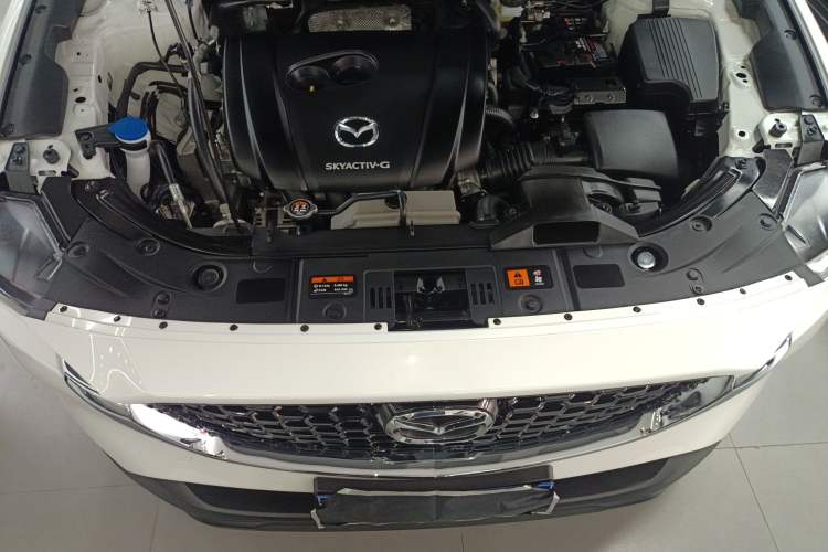 Used Mazda CX-5 2025 2.0L Automatic Two-Wheel Drive Comfort Version Engine Bay