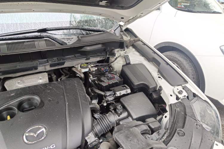 Used Mazda CX-5 2025 2.0L Automatic Two-Wheel Drive Comfort Version Engine Bay Left