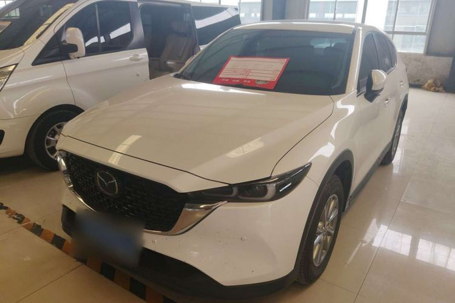 Used Mazda CX-5 2025 2.0L Automatic Two-Wheel Drive ZhiShang Pro Front Left 45 Deg