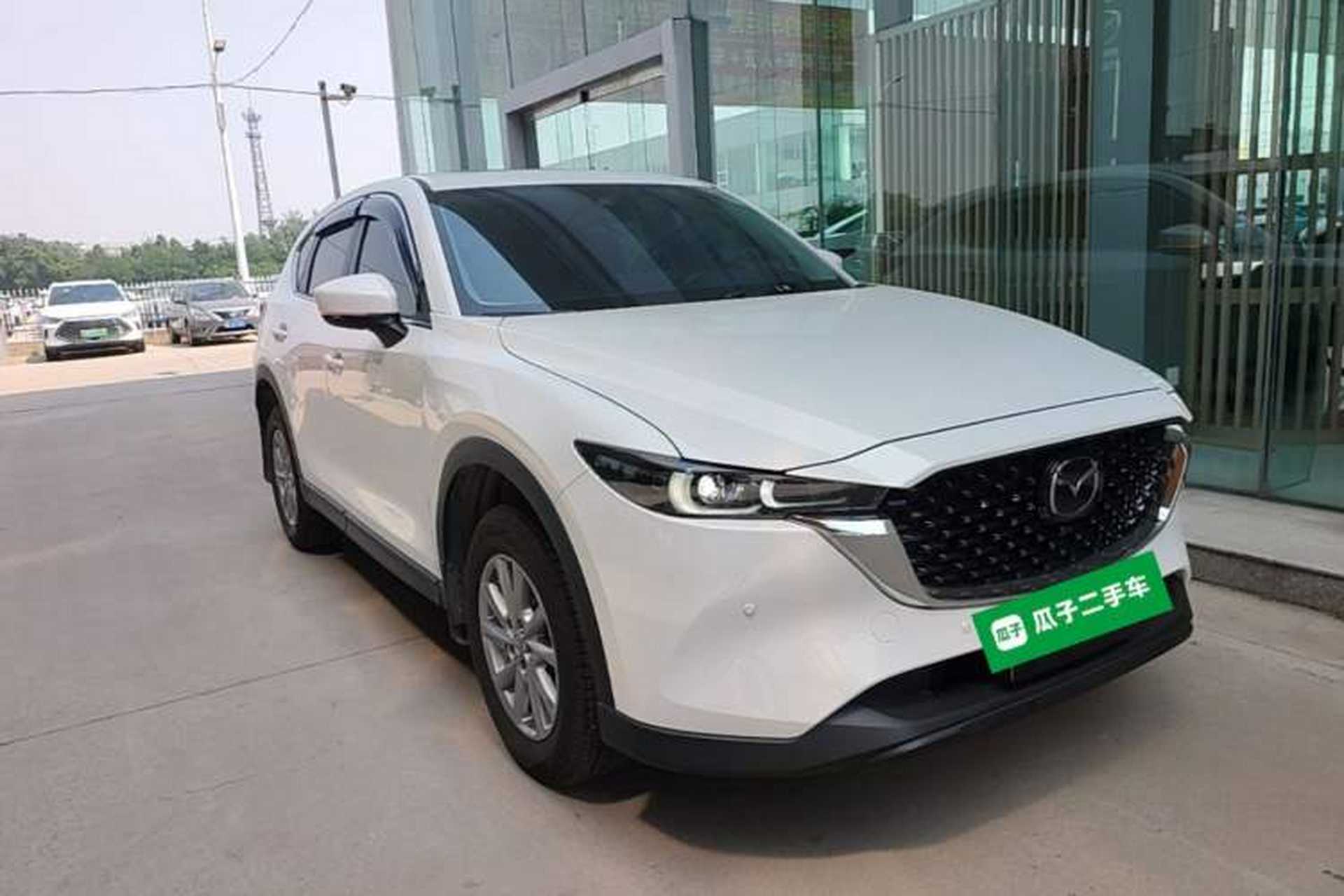 Used Mazda CX-5 2025 2.0L Automatic Two-Wheel Drive ZhiShang Pro Front Right 45 Deg