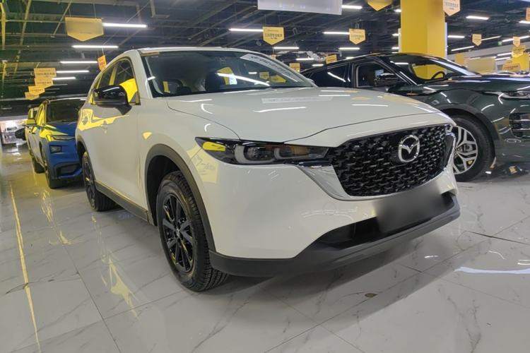 Used Mazda CX-5 2025 2.0L Automatic Two-Wheel Drive Comfort Version Front Right 45 Deg