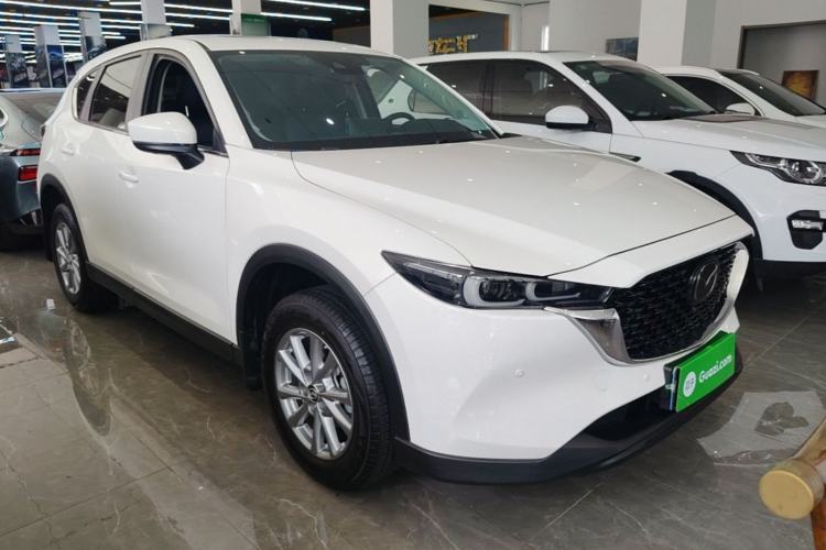 Used Mazda CX-5 2025 2.0L Automatic Two-Wheel Drive ZhiShang Pro Front Right 45 Deg