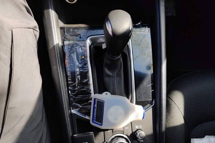 Used Mazda CX-5 2025 2.0L Automatic Two-Wheel Drive Comfort Version Gear Lever