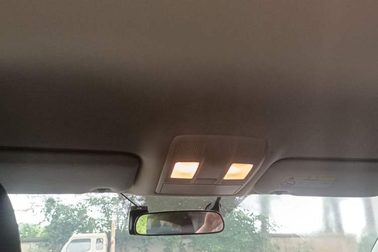 Used Mazda CX-5 2025 2.0L Automatic Two-Wheel Drive Comfort Version Headliner