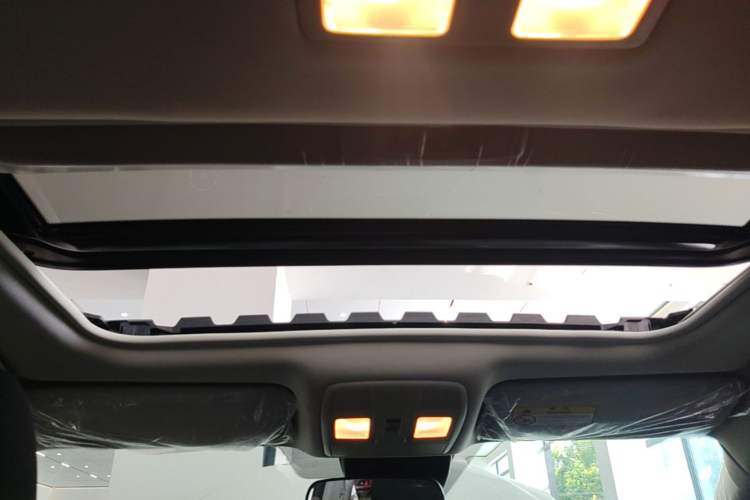Used Mazda CX-5 2025 2.0L Automatic Two-Wheel Drive ZhiShang Pro Headliner