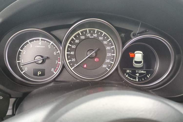 Used Mazda CX-5 2025 2.0L Automatic Two-Wheel Drive Comfort Version Instrument Cluster
