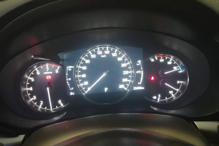 Used Mazda CX-5 2025 2.0L Automatic Two-Wheel Drive ZhiShang Pro Instrument Cluster