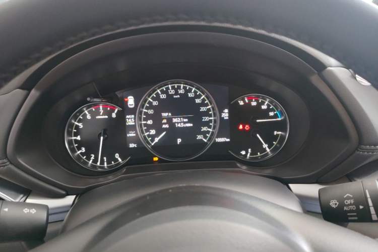 Used Mazda CX-5 2025 2.0L Automatic Two-Wheel Drive ZhiShang Pro Instrument Cluster