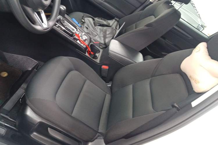 Used Mazda CX-5 2025 2.0L Automatic Two-Wheel Drive Comfort Version Left Front Seat