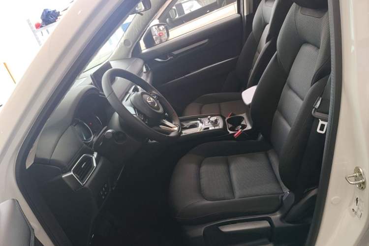 Used Mazda CX-5 2025 2.0L Automatic Two-Wheel Drive ZhiShang Pro Left Front Seat