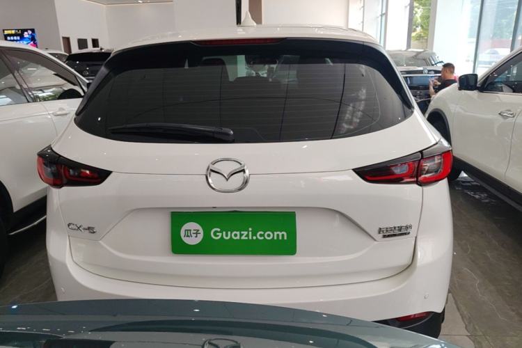 Used Mazda CX-5 2025 2.0L Automatic Two-Wheel Drive ZhiShang Pro Rear