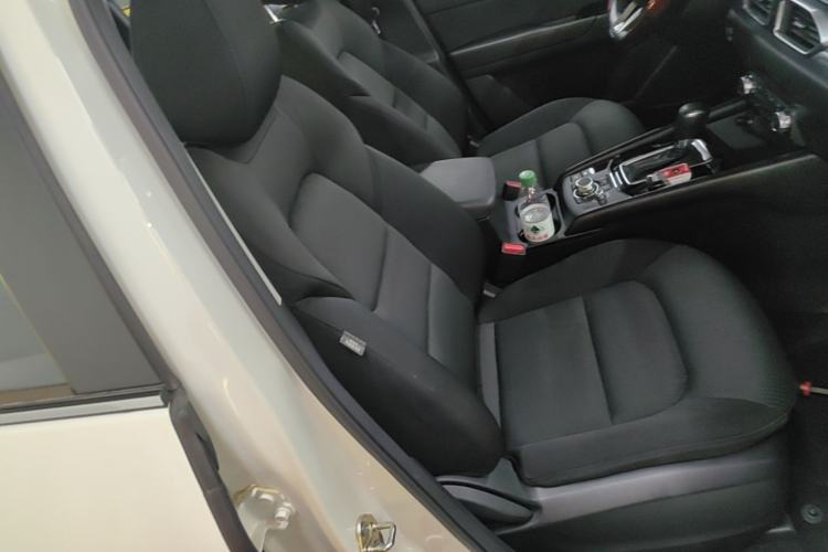Used Mazda CX-5 2025 2.0L Automatic Two-Wheel Drive Comfort Version Right Front Seat