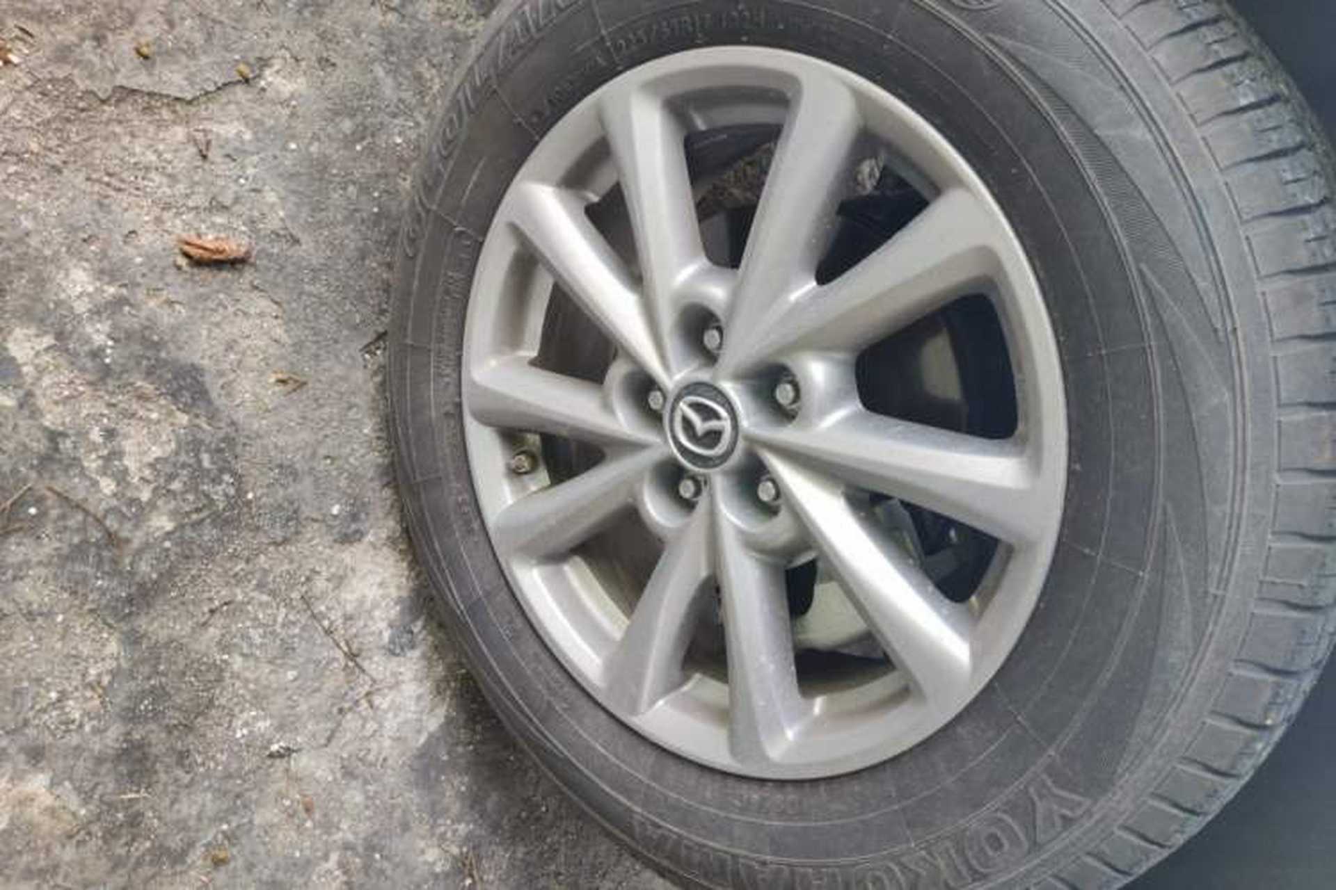 Used Mazda CX-5 2025 2.0L Automatic Two-Wheel Drive Comfort Version Right Front Wheel Hub