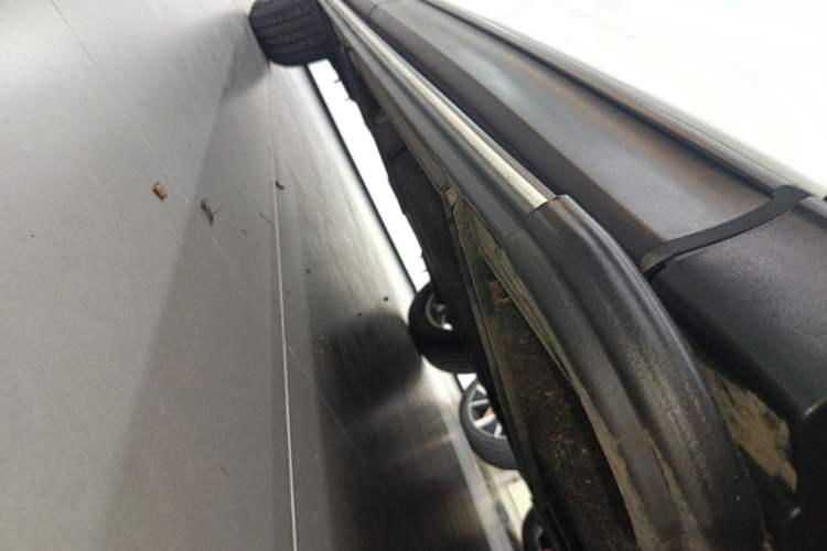 Used Mazda CX-5 2025 2.0L Automatic Two-Wheel Drive Comfort Version Right Side Sill